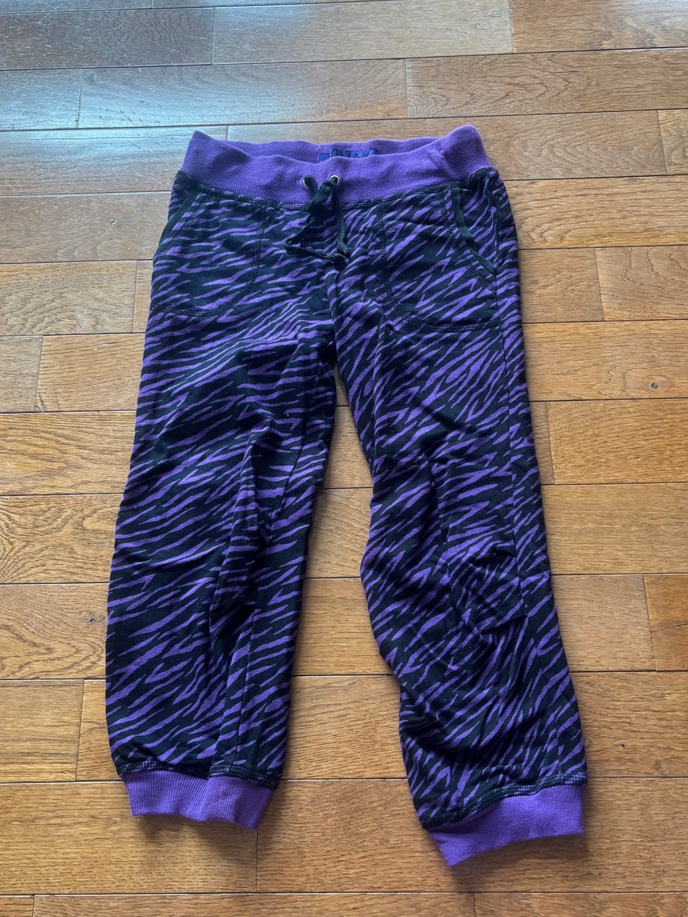 Y2K Miley Cyrus & Max Azria Purple and Black Zebra Print Capris